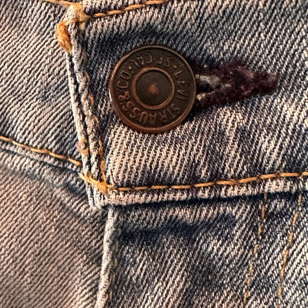 Levi’s 505 Regular Fit Jeans Men’s Size 30 Blue Denim Zip Fly Red Tag READ ALL